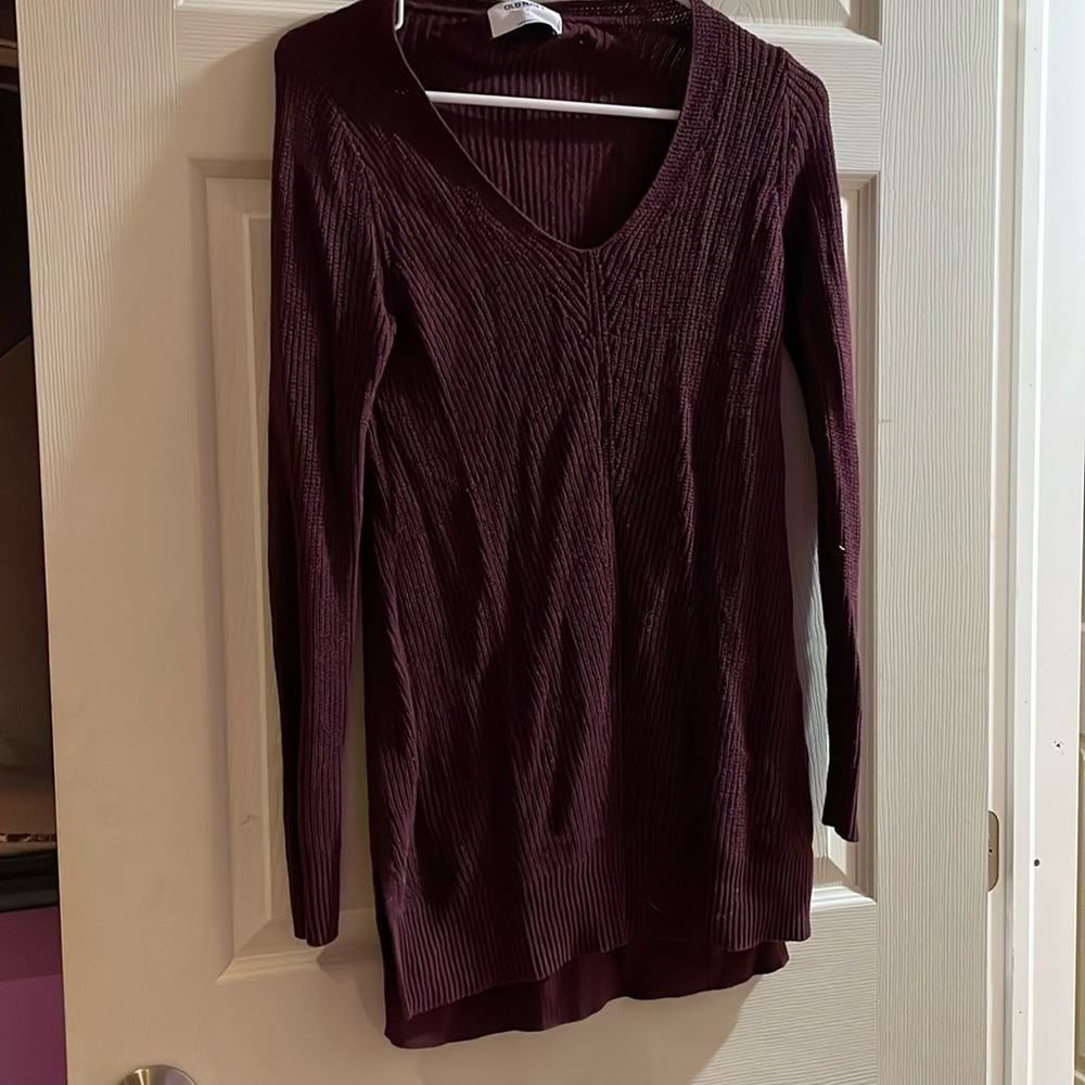 Old navy sweater